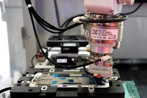 爱普生机器人电池可以换不换